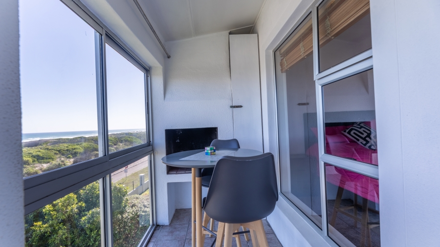 2 Bedroom Property for Sale in Big Bay Western Cape